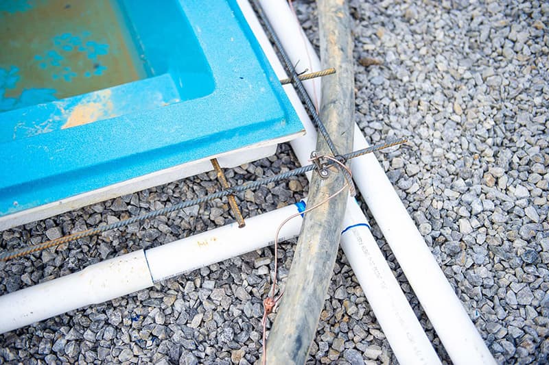Reinforcement of a Leisure Pools fiberglass swimming pool