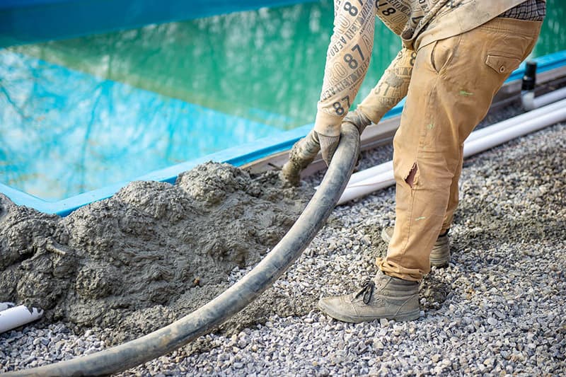 Backfilling a Leisure Pools fiberglass swimming pool
