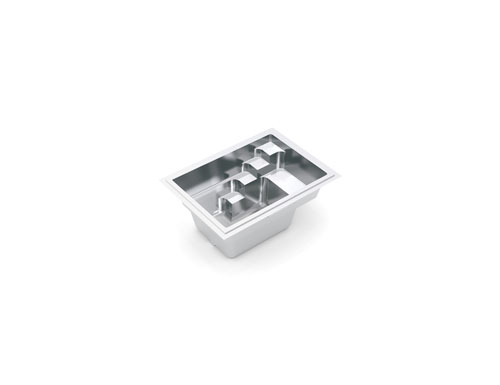 The Fiji Plunge fiberglass swimming pool model