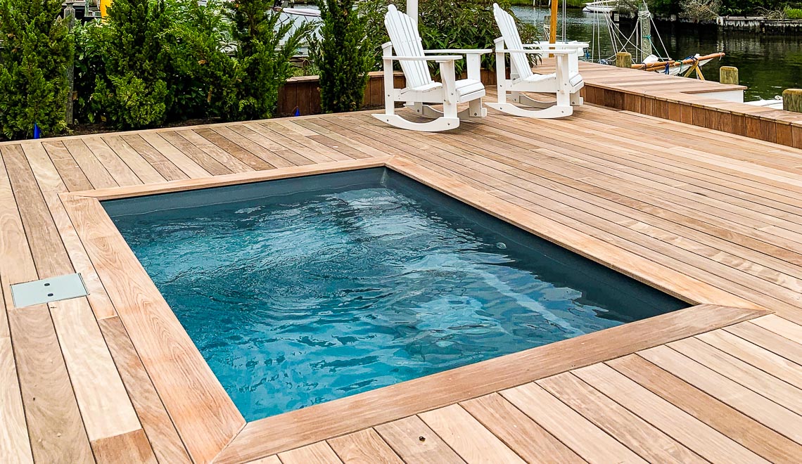 Leisure Pools Fiji Plunge fiberglass backyard patio swimming pool