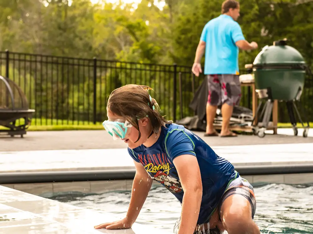 Learn how to get year-round entertainment from your fiberglass swimming pool