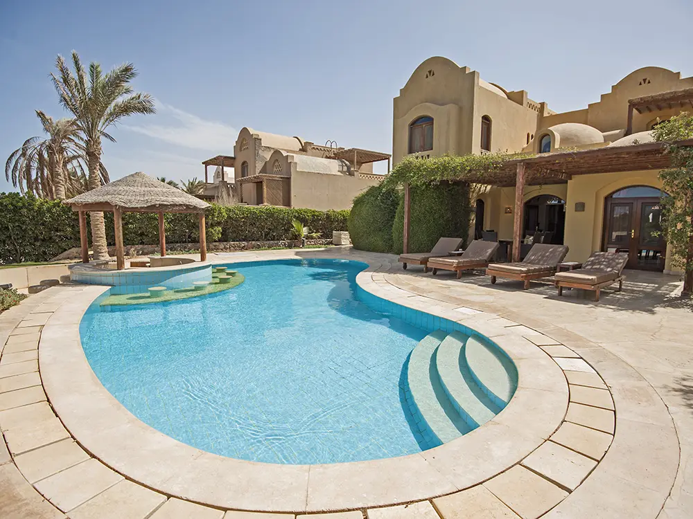 Pool shapes - freeform pool shape design