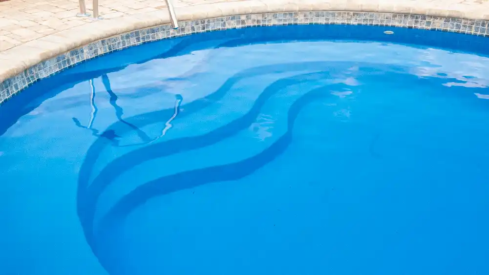 Pool Construction Types and Color Application