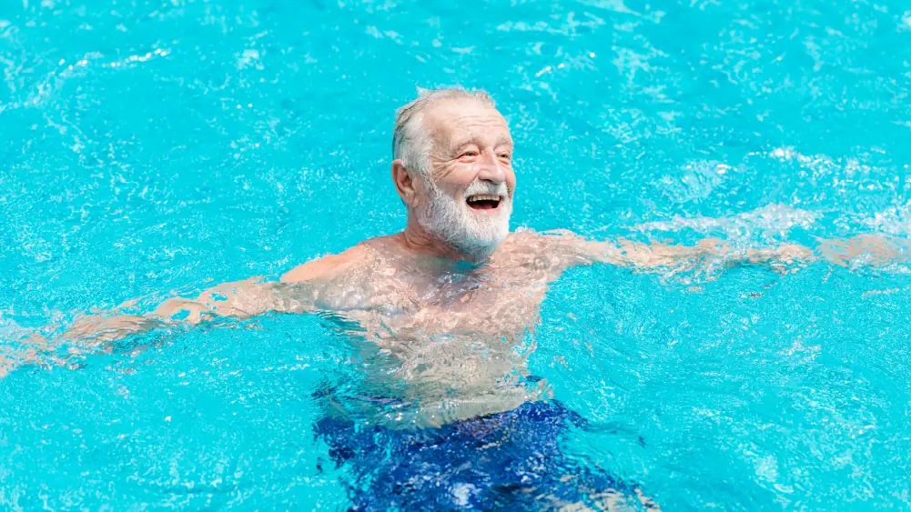 Discover the physical health benefits of swimming