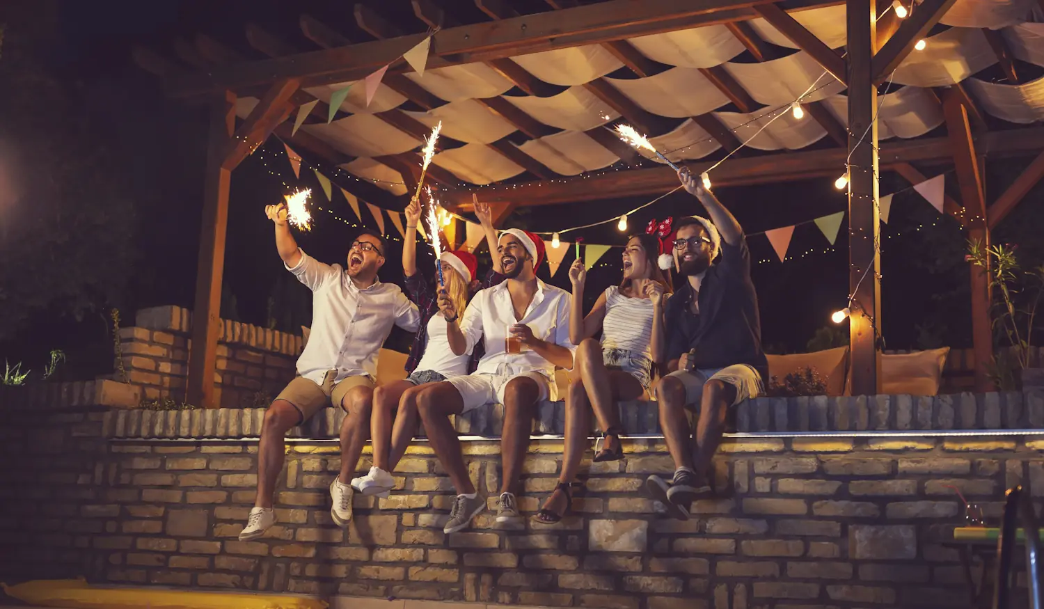 Planning an Epic New Year's Eve Party Around Your Backyard Fiberglass Pool