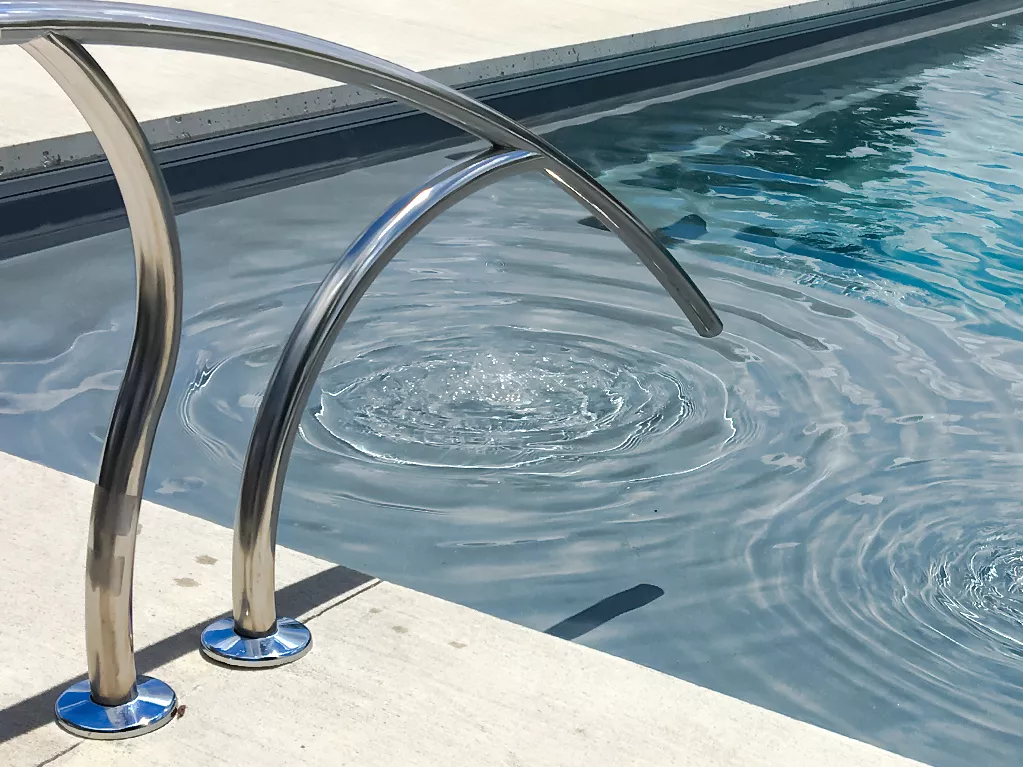 pool water features - bubblers