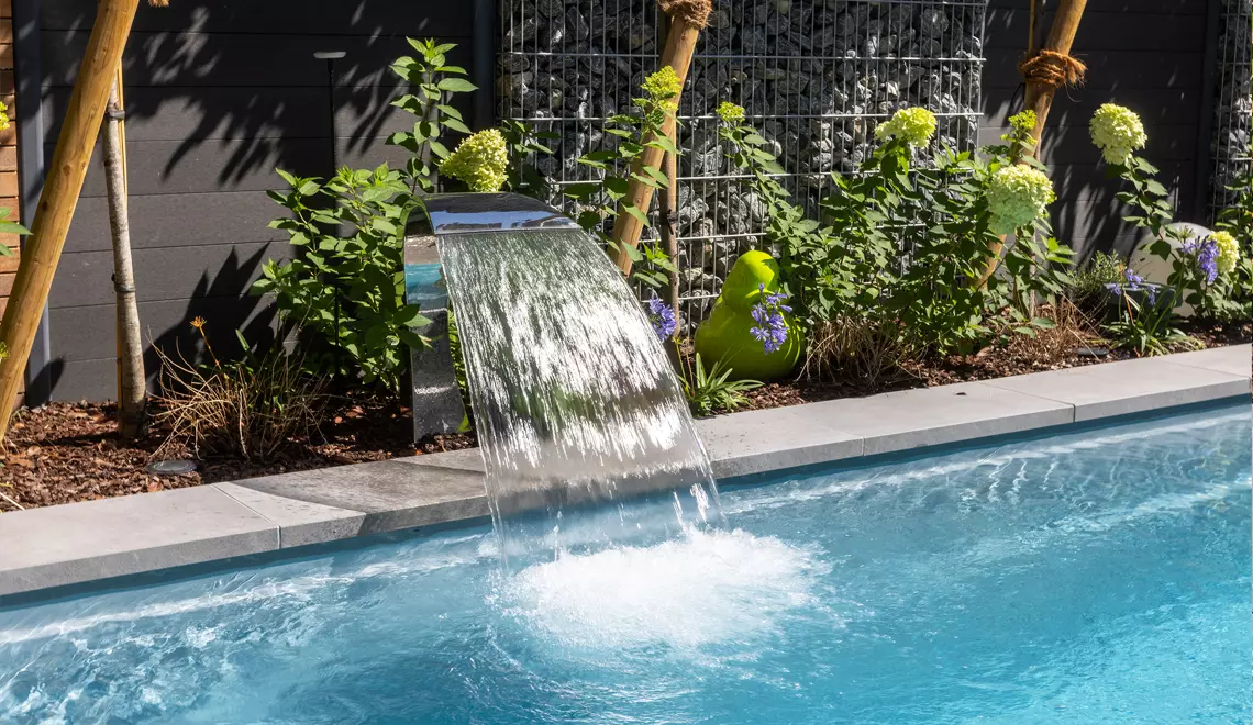 The Linear fiberglass pool from Leisure Pools
