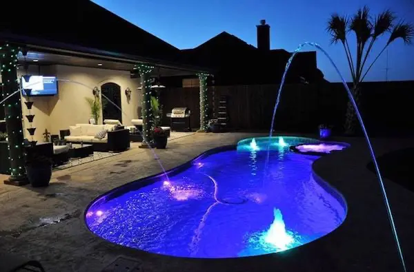 swimming pool deck jets